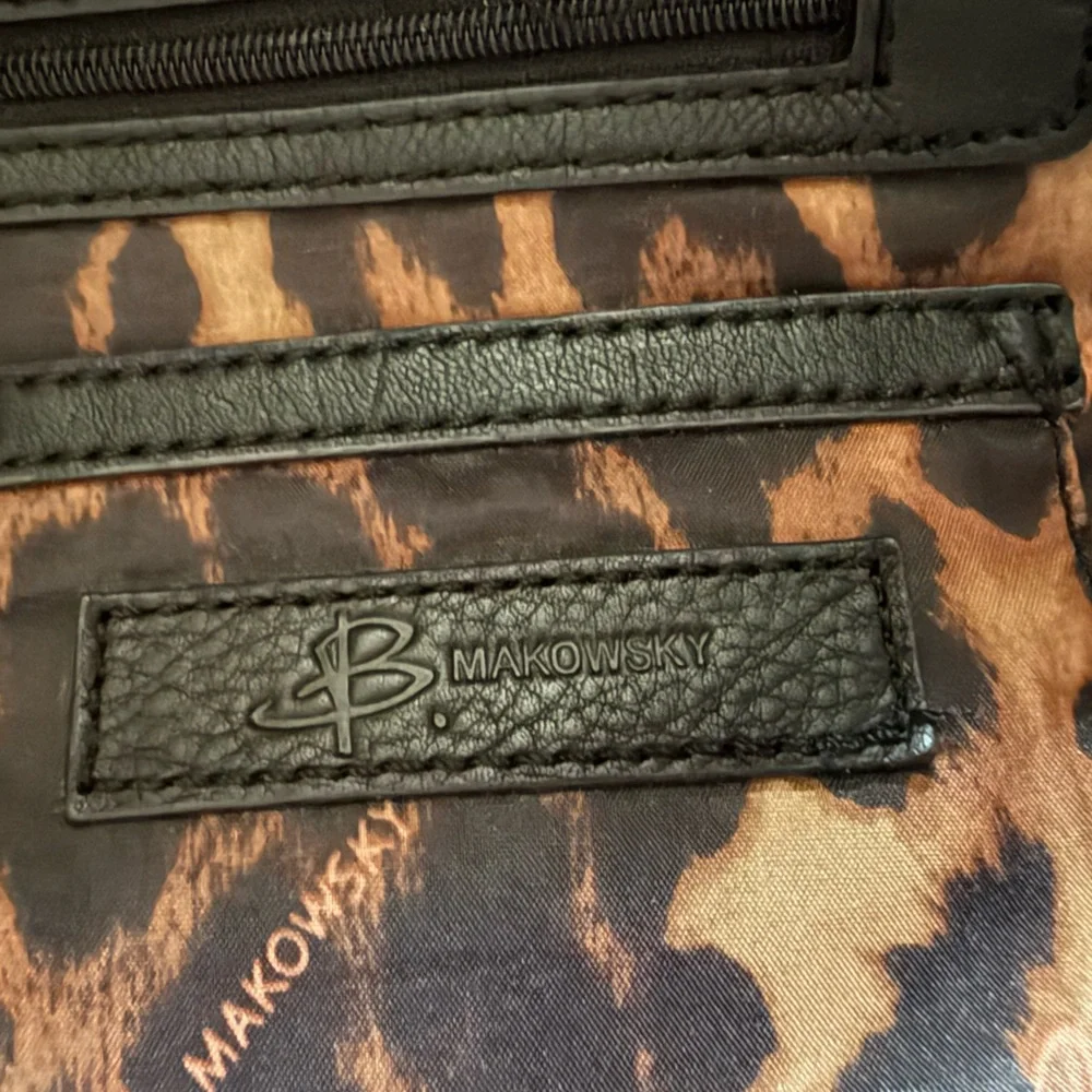B Makowsky Black Leather Bag - Picture 9 of 9